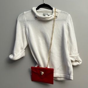 White knitting top